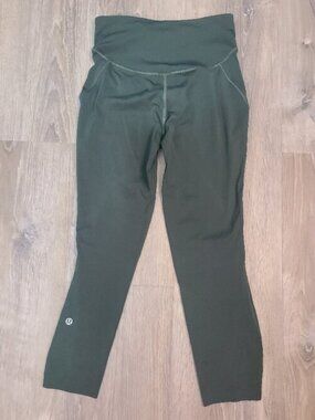 Lululemon Base Pace High-Rise Leggings Smoked Spruce Green - Size 6